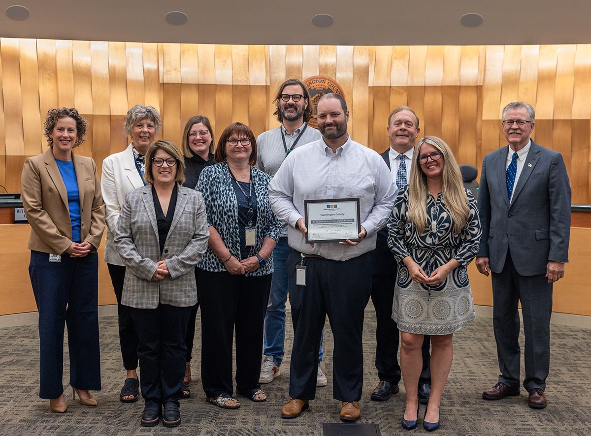 Staff pictures with Commissioners for the 2024 Minnesota Safety Council Governors Safety Award